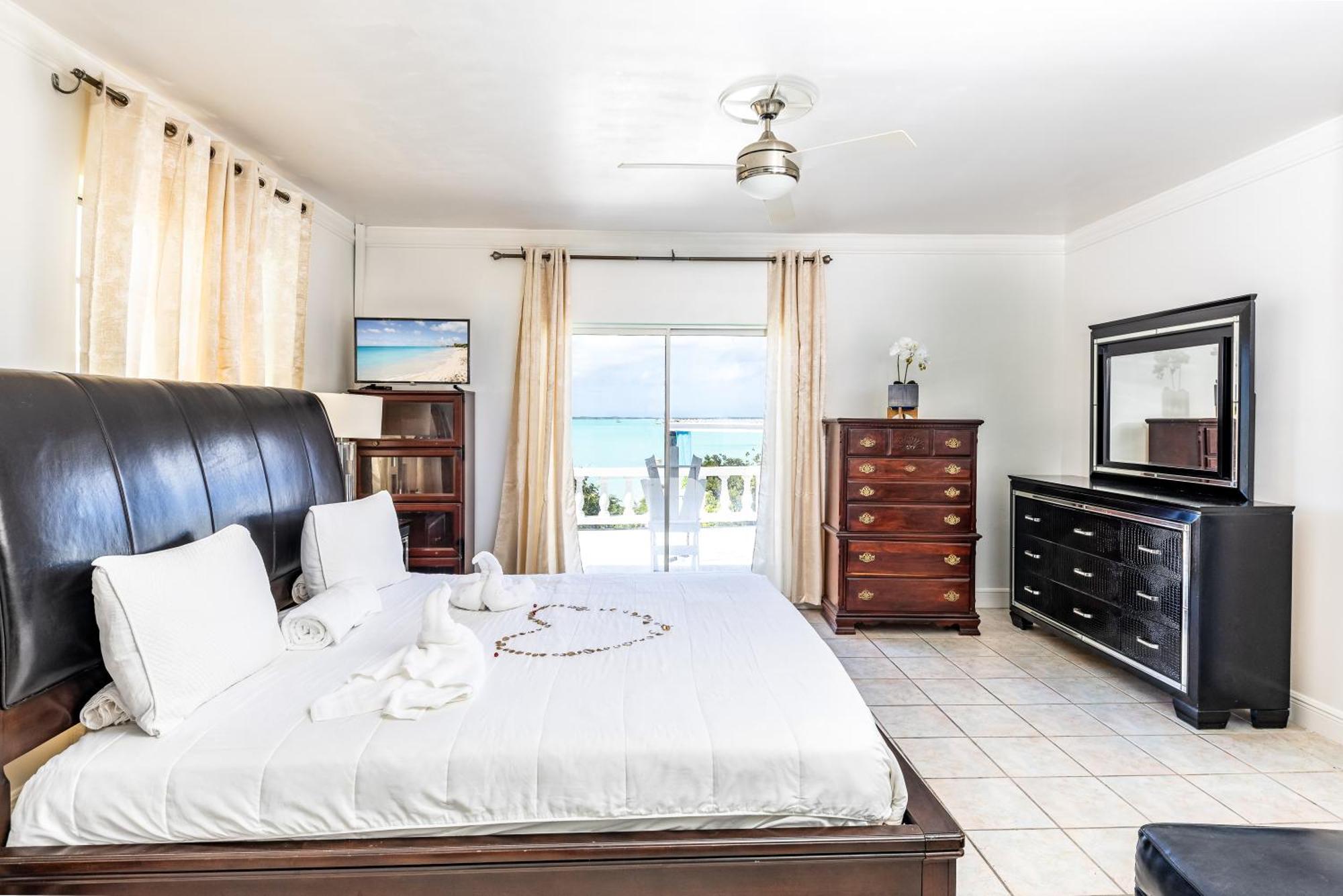 Waterside Home, Shaded Whirlpool Spa, Outdoor Dining, Smart Tv, Amazon Prime Five Cays Settlement Dış mekan fotoğraf